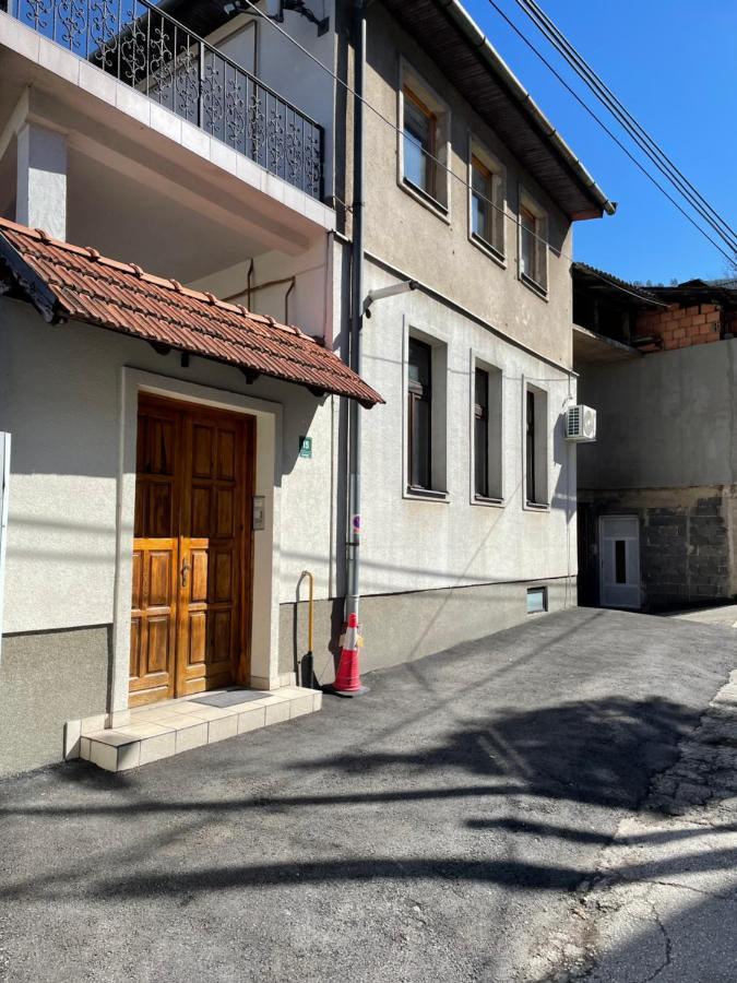 Vila Rijad 塞拉耶佛 外观 照片